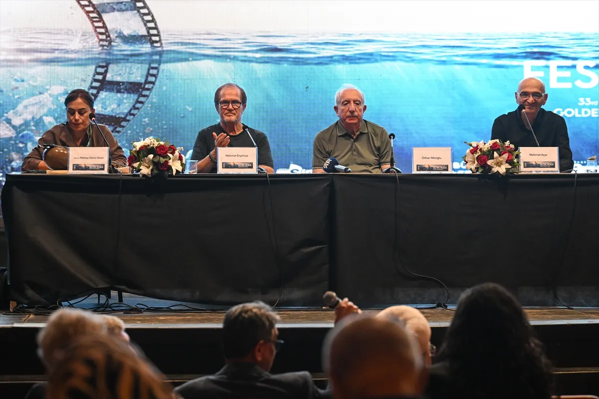 33. Uluslararası Adana Altın Koza Film Festivali’nde Sinema ve Toplumsal Hafıza söyleşisi yapıldı 33. Uluslararası Adana Altın Koza Film Festivali’nde Sinema ve Toplumsal Hafıza söyleşisi yapıldı