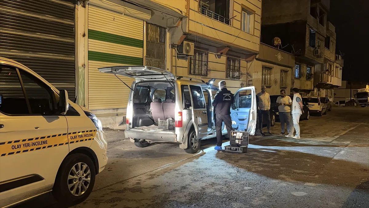 Gaziantep’te bir kişi, tartıştığı arkadaşını bıçakla öldürdü Gaziantep’te bir kişi, tartıştığı arkadaşını bıçakla öldürdü