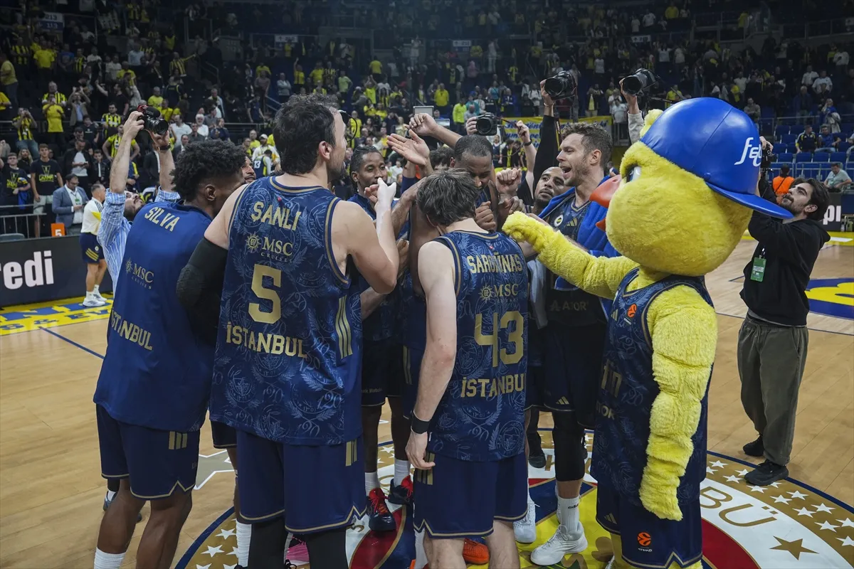 Fenerbahçe Tarfin-Dubai Basketbol maçının ardından Fenerbahçe Tarfin-Dubai Basketbol maçının ardından