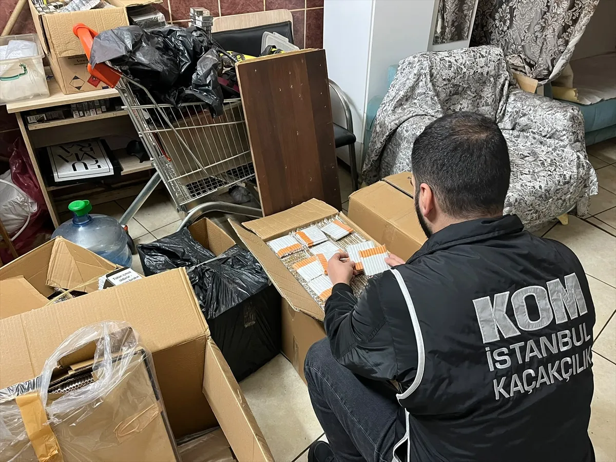 İstanbul’da kaçak tütün soruşturmasında 12 gözaltı kararı İstanbul’da kaçak tütün soruşturmasında 12 gözaltı kararı