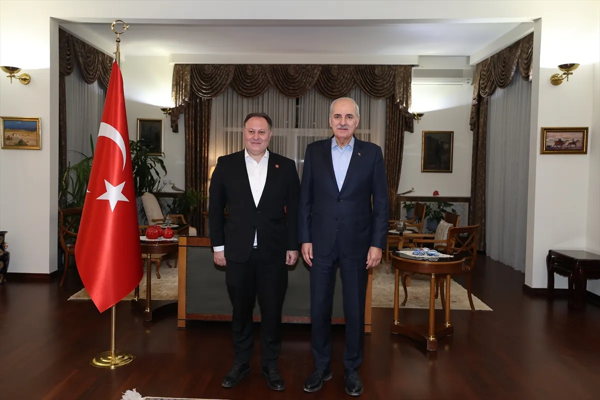 TBMM Başkanı Kurtulmuş, Türkiye’nin Bişkek Büyükelçiliğini ziyaret etti TBMM Başkanı Kurtulmuş, Türkiye’nin Bişkek Büyükelçiliğini ziyaret etti