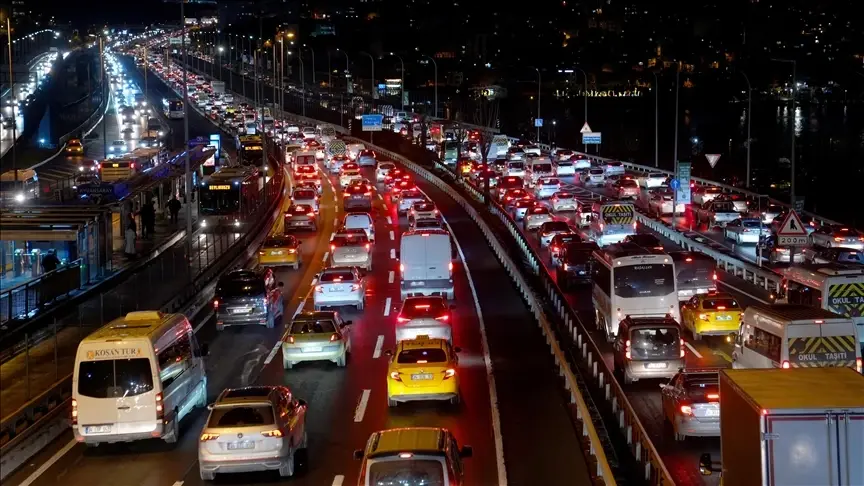 Kartal’da trafikte makas atan sürücüye 96 bin lira ceza Kartal’da trafikte makas atan sürücüye 96 bin lira ceza