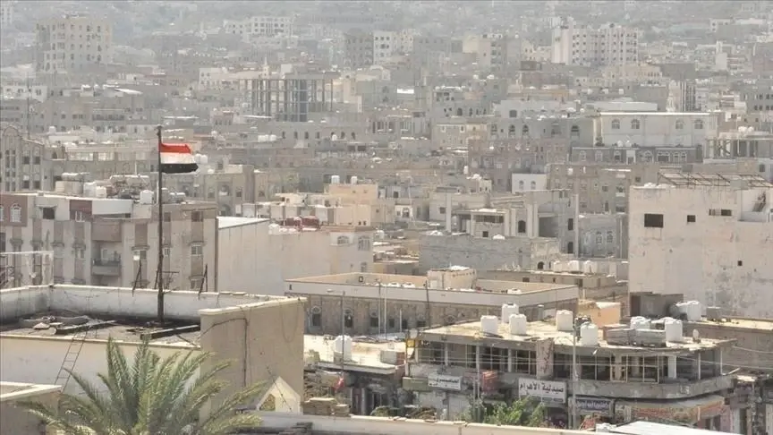 Yemen’in başkenti Sana’da şiddetli patlama sesleri duyuldu Yemen’in başkenti Sana’da şiddetli patlama sesleri duyuldu