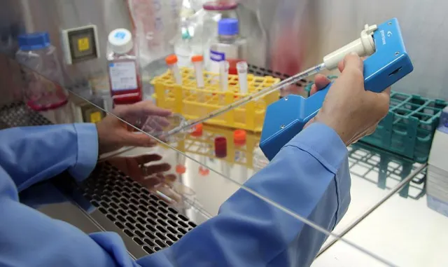 Lösemili Hastalar Derneği üyeleri lenfoma farkındalığı için pedal çevirdi Lösemili Hastalar Derneği üyeleri lenfoma farkındalığı için pedal çevirdi